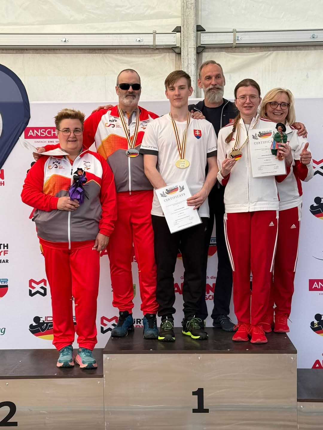 Zlato vyhrala Barbara, striebro Ager a bronz patrí Vilkovi