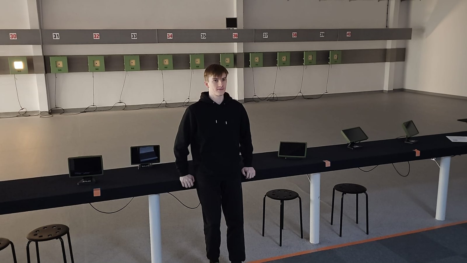 Vilko so svojim asistentom a medailou